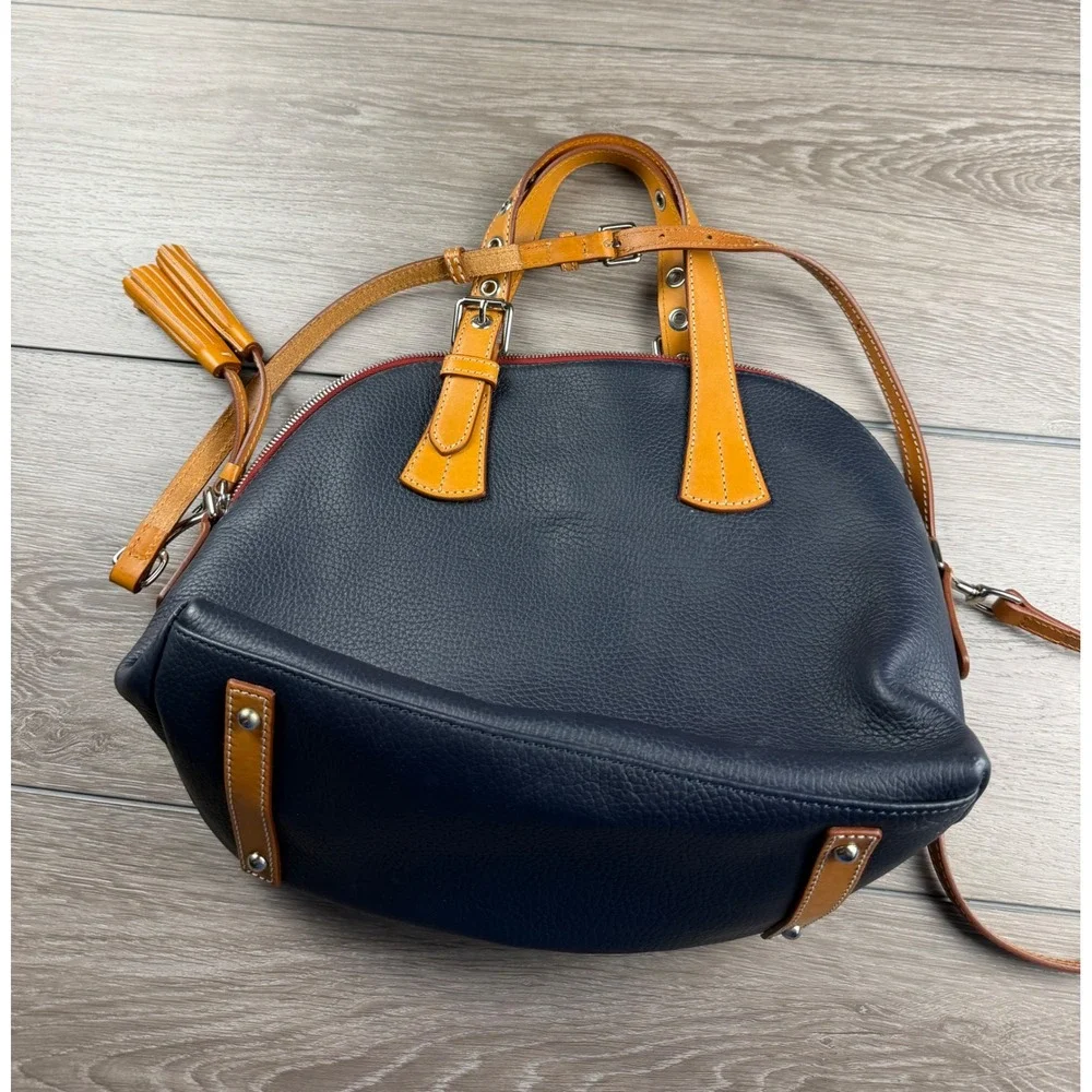Dooney & Bourke Womens Pebble Grain Zip Zip Satchel Navy Blue Medium